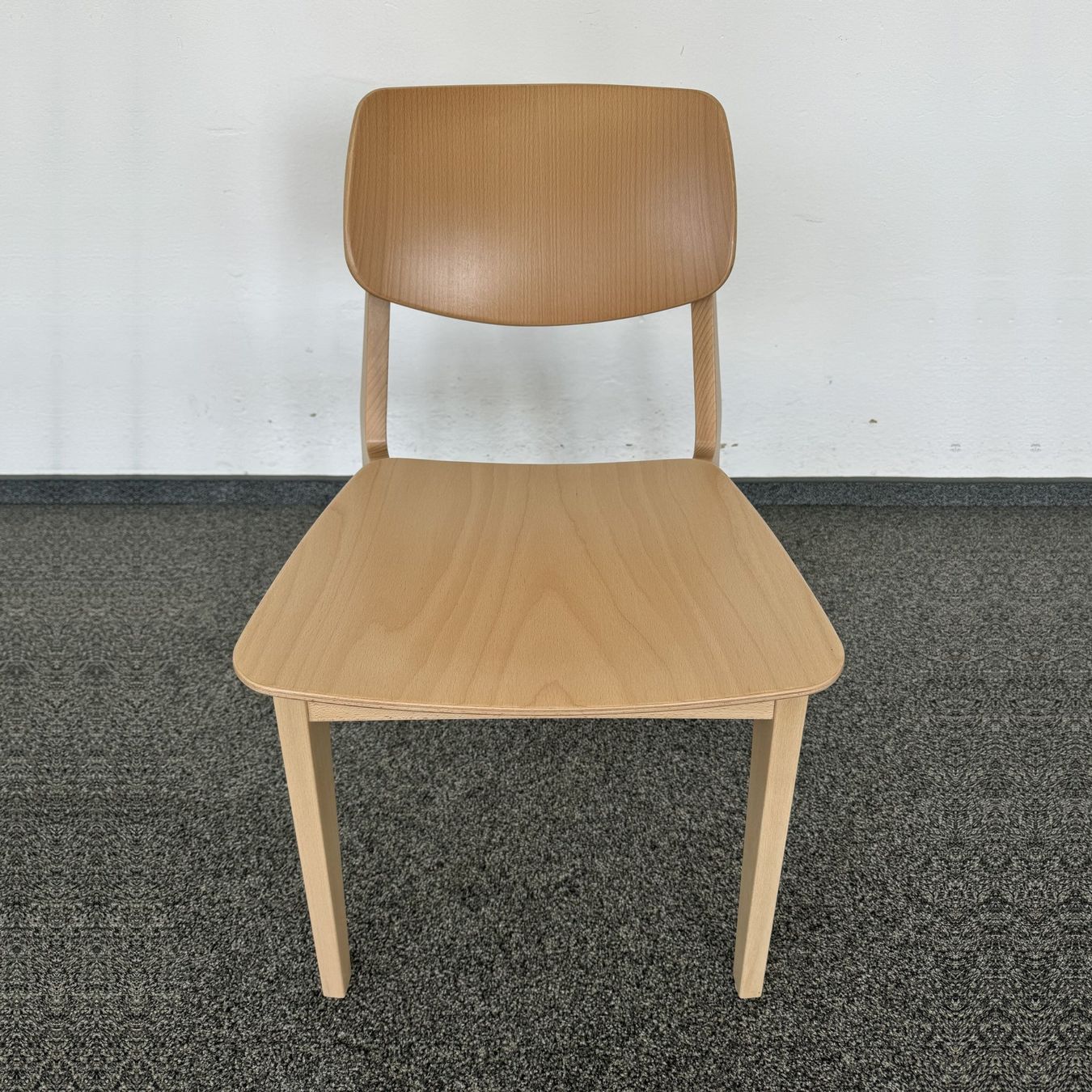 Dietiker Poltrone: Dietiker Felber C14 Stuhl – Usato da Schönenwerd venduto da mcofficeshop