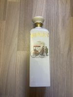Caraffa Whisky Ceramica Bianca Decorata con Carrozza d'Epoca