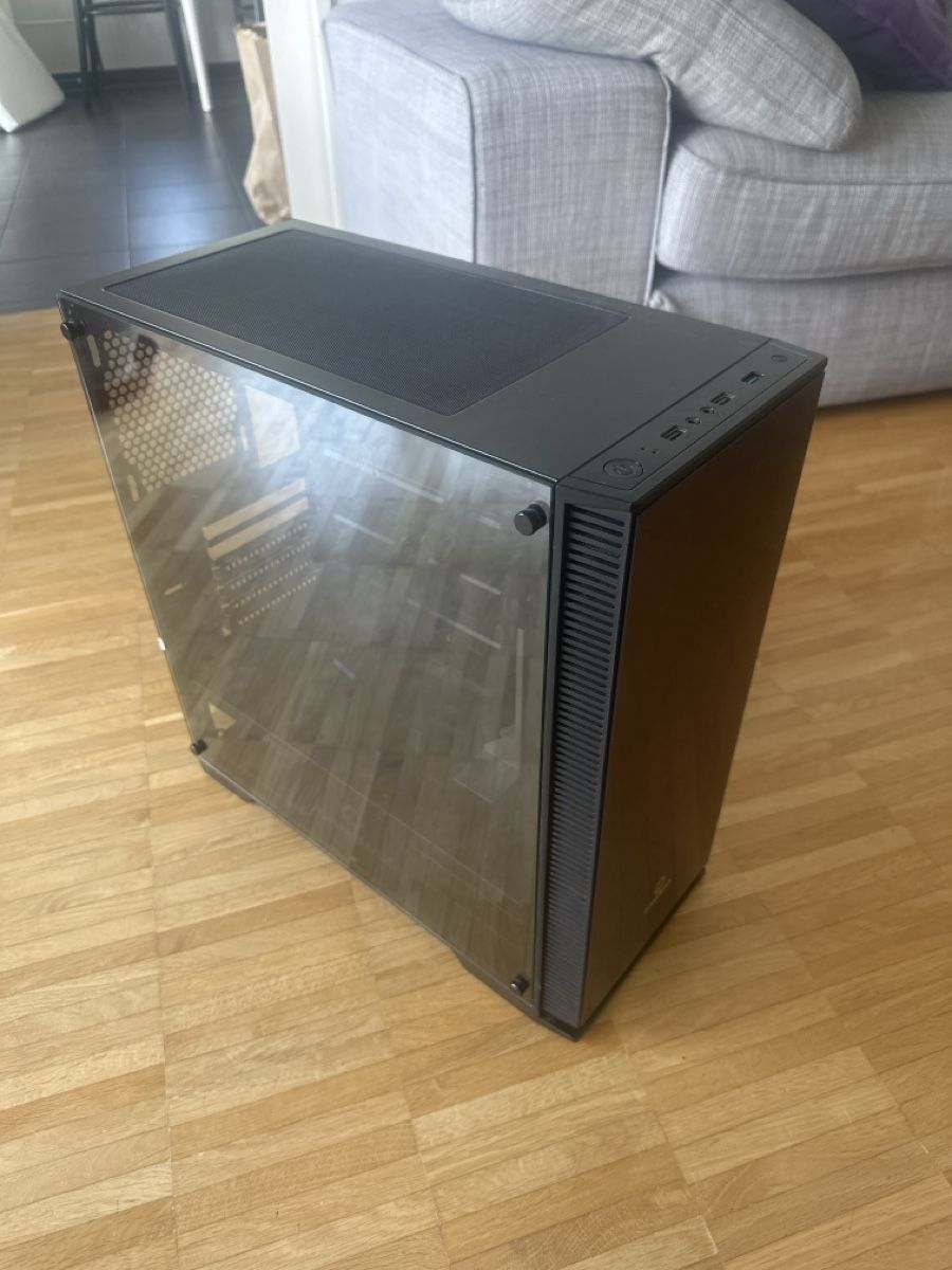 Custodie: Boîtier PC GAMEMAX – Usato da Onex venduto da whoiselijah