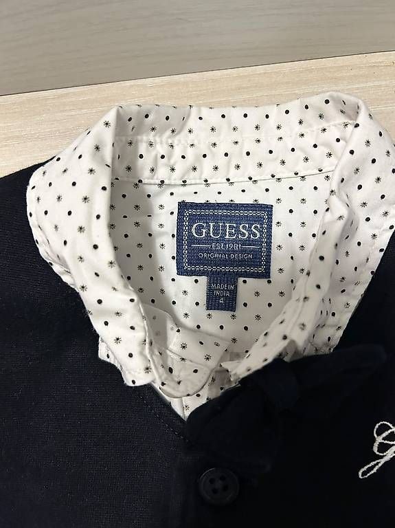 Lotti & Set di vestiti: Completo elegante Guess bambino  – Usato da Giubiasco venduto da dan_2ghx 3