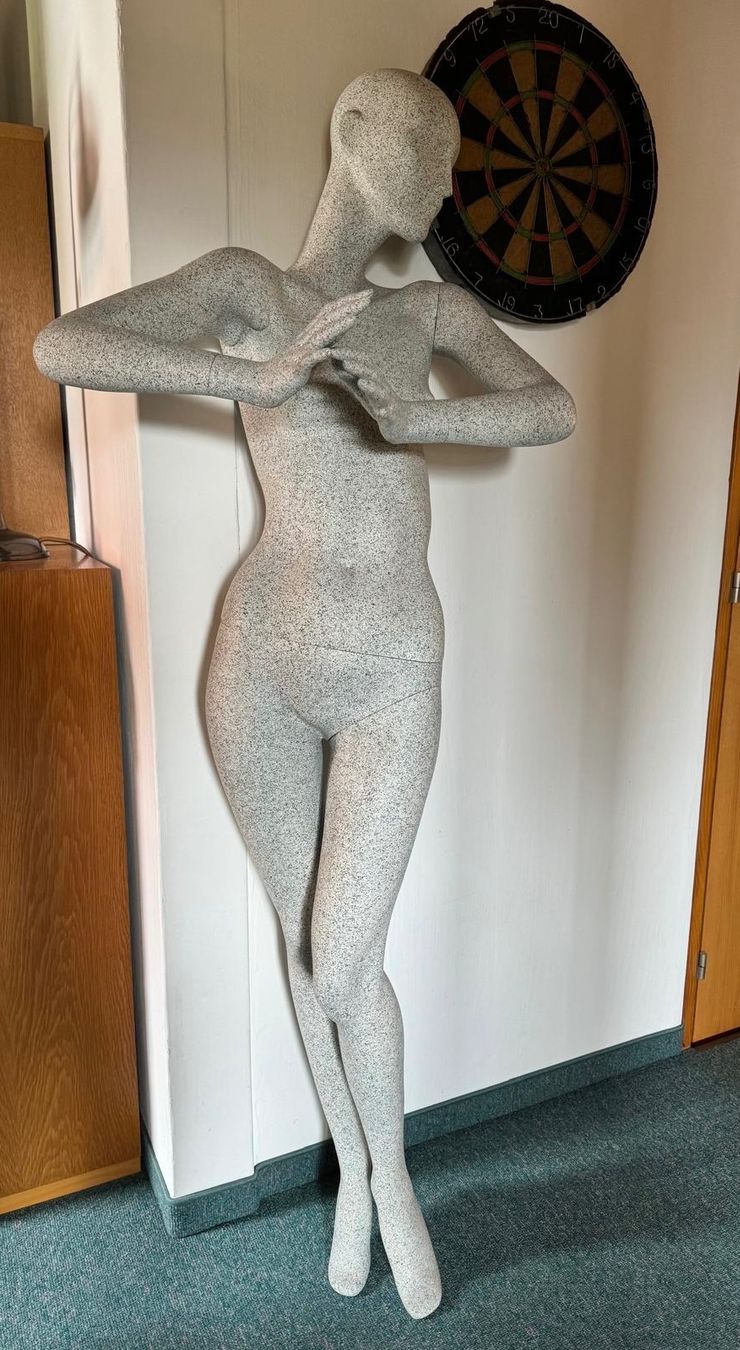 Sonstige Dekorationen & Accessoires: Schaufensterpuppe H 180 cm – Gebraucht aus Wettswil von AmlaB