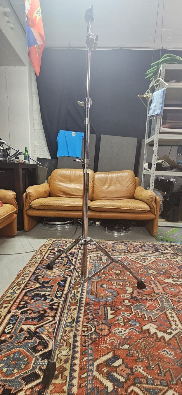 Strumenti musicali: Tama Vintage Cymbalstand Gerade – Usato da Rapperswil SG venduto da Portschluessel