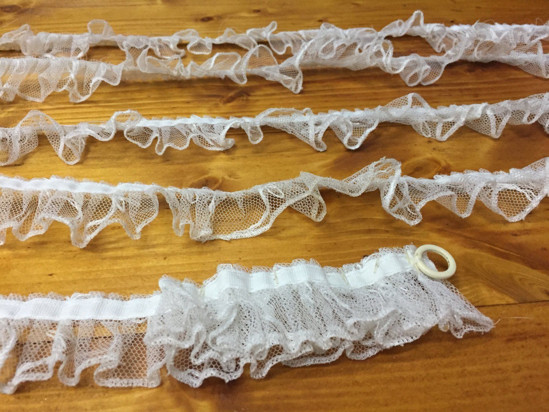 Tende: 5 Vintage Vorhaenge Volant – Usato da Schaffhausen venduto da vintageville 4