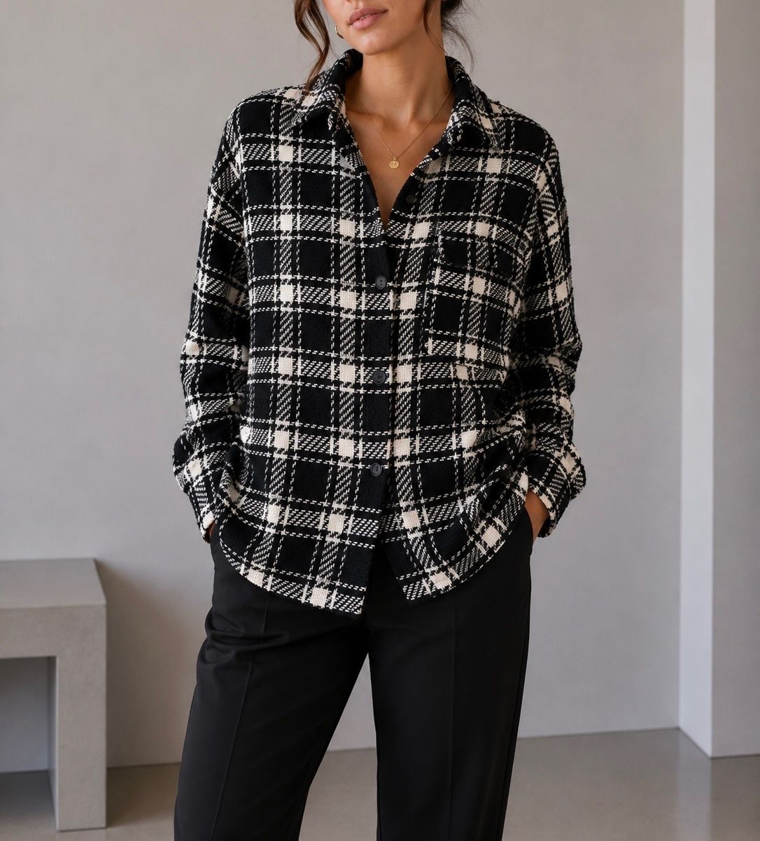 Zara Camicette: Zara Overshirt schwarz kariert Gr. S – Usato da Bottmingen venduto da ana_5hrv