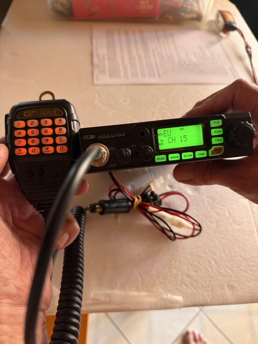 Radios: CRT  MEGA-PRO  CB  RADIO  MOBILE  AM/FM – Gebraucht aus Apples von Gasscret