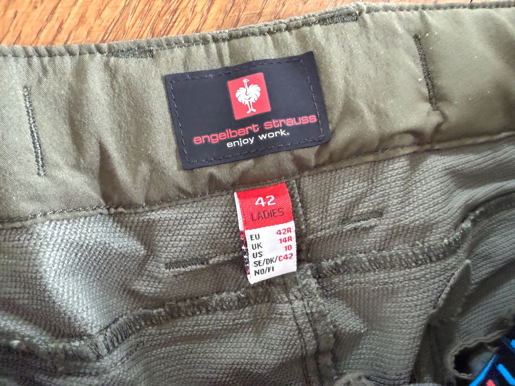 Engelbert Strauss Pantaloni: Kurze Engelbert Strauss Gr 42 Funktions Short e.s.dynashield – Nuovo (secondo la descrizione) da Ennetbaden venduto da mapa05 1