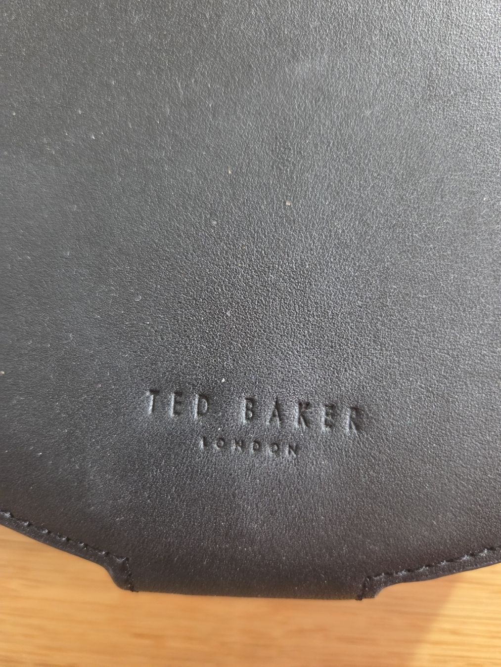 Ted Baker Borse da donna: ted Baker small handbag – Nuovo (secondo la descrizione) da Dietikon venduto da Nansula 1