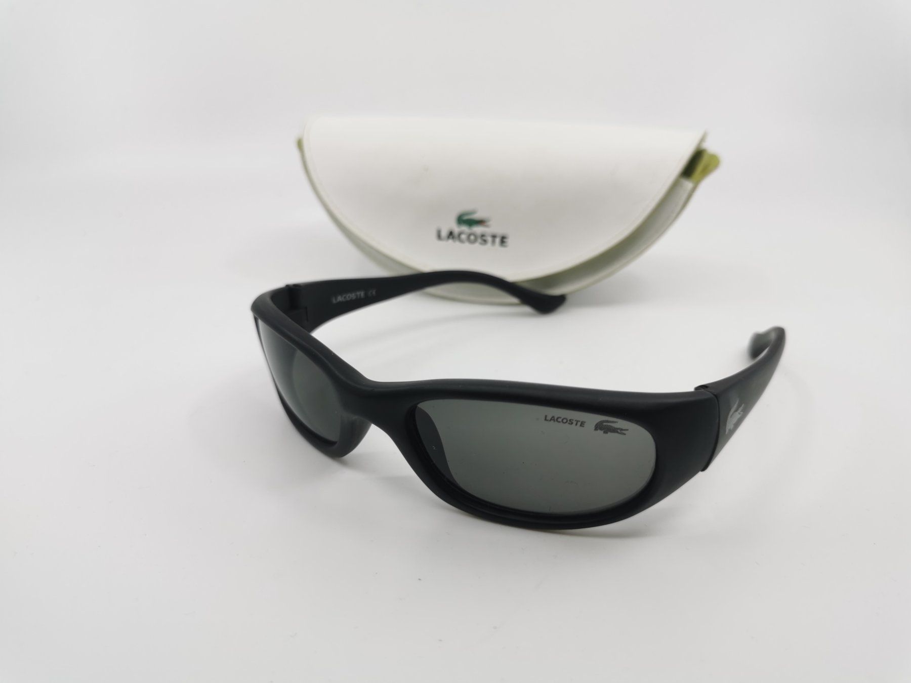 Occhiali & Lenti: Lunettes de soleil Lacoste avec Etui Vintage – Usato da Lutry venduto da Brocantosaurus 4