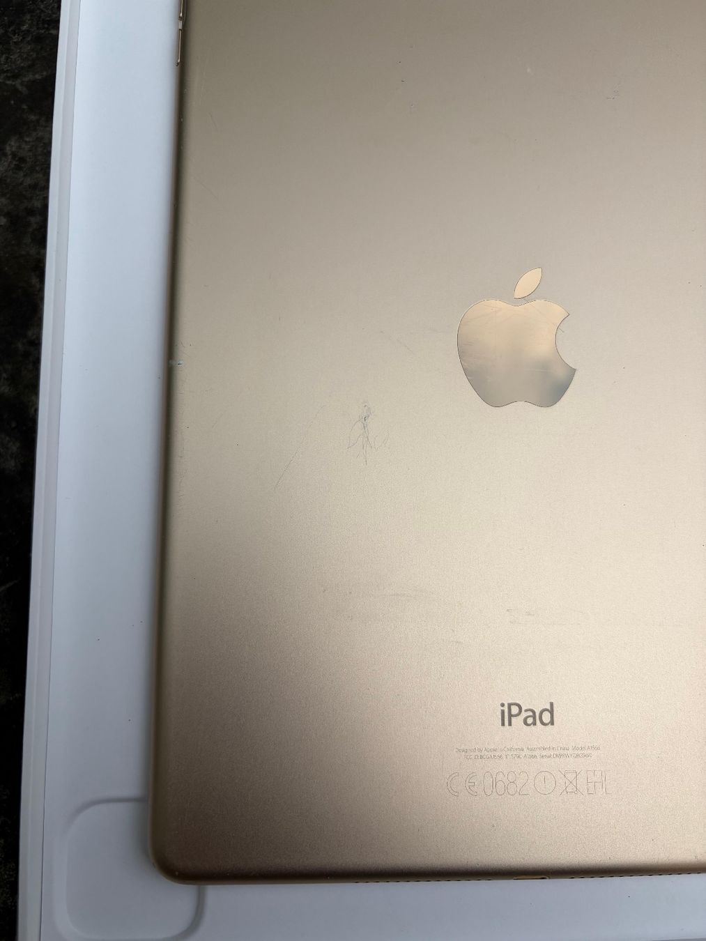 Apple Tablet PC: iPad  Air 2 – Gebraucht aus St. Gallen von rah_lr55 4