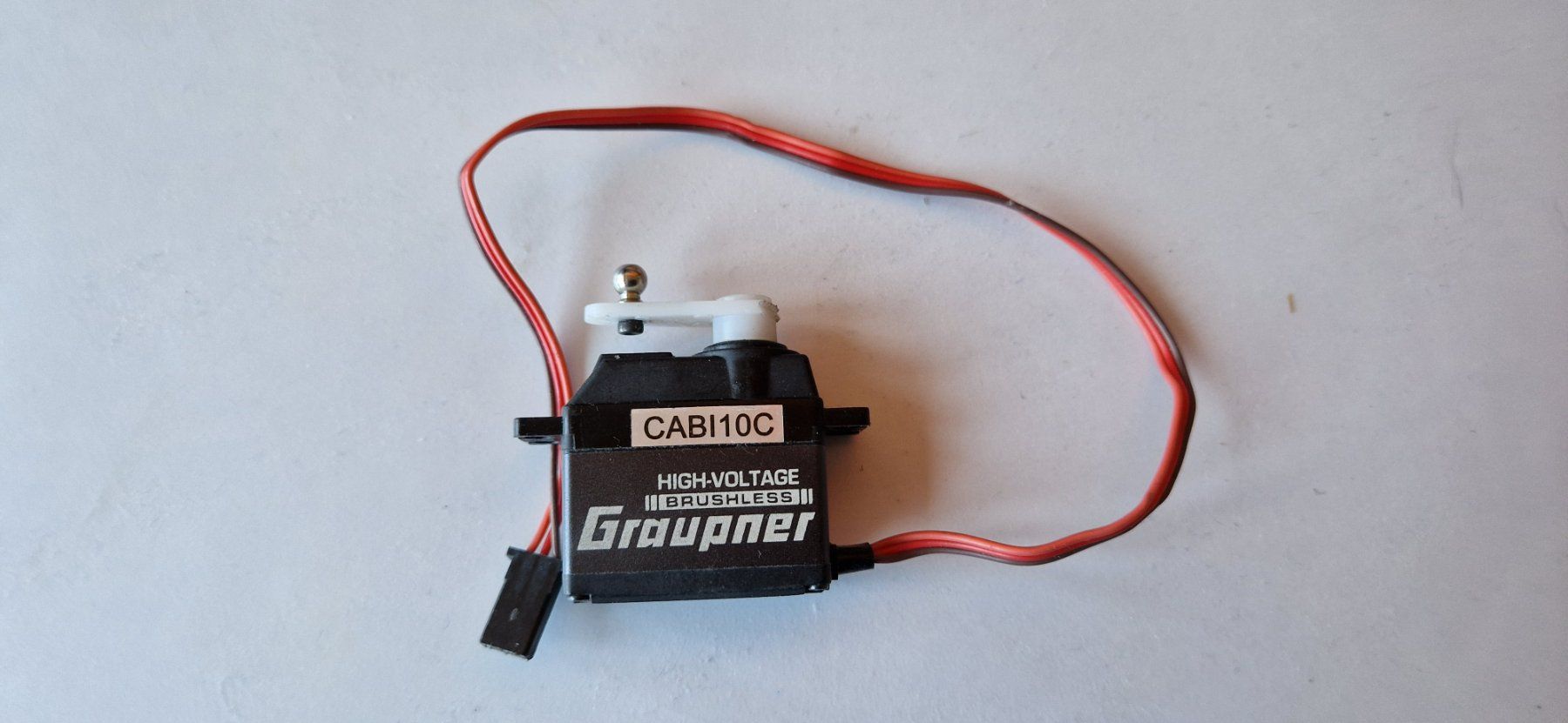 Graupner Modellismo RC: Graupner Servo CABI10C, gem. Abb. – Usato da Niederwil SG venduto da kaseopeia