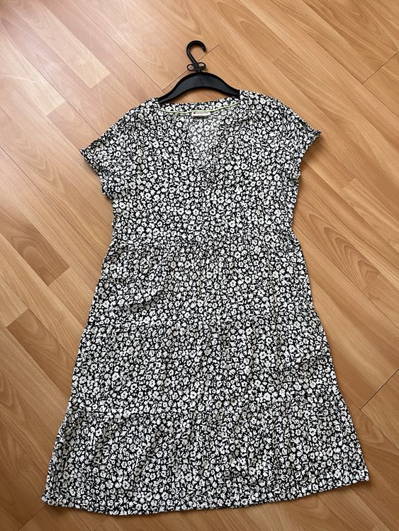 Robe Fille Rare Editions Sans Manches - Imprimé Floral Noir Et Blanc, Taille 10, Occasion Très Bon état