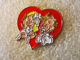 Ansteckpin 75: Hochzeitspaar Babys