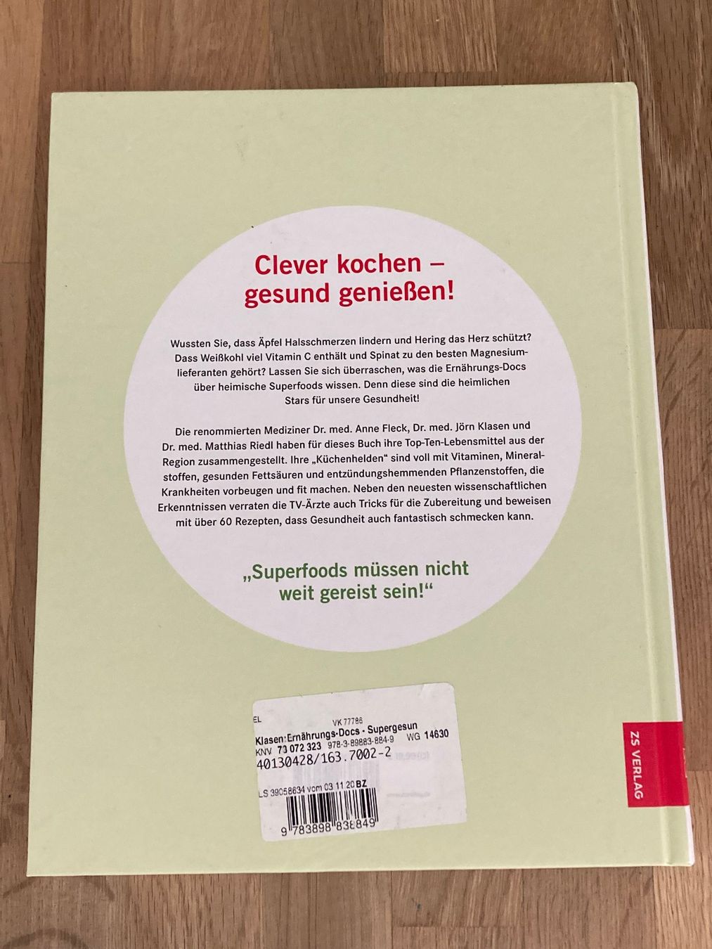 Libri: Buch / Die Ernährungs Docs - Supergesund mit Superfoods – Nuovo (secondo la descrizione) da Baar venduto da sonnenschein076 1