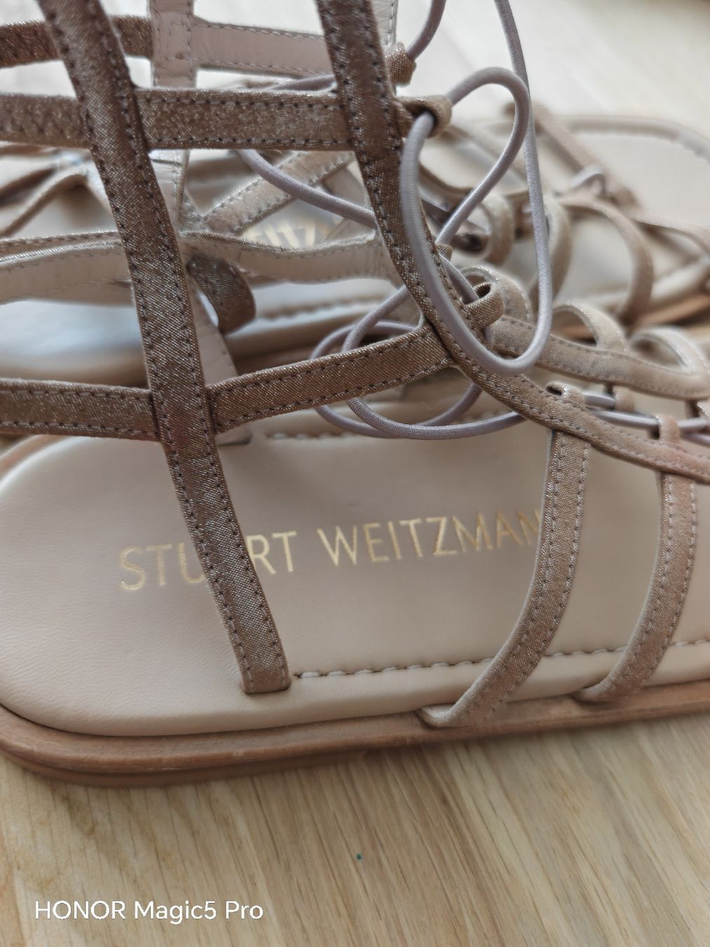 Stuart Weitzman Damenschuhe: Sandalen Stuart Weitzman – Neu (gemäss Beschreibung) aus Birsfelden von mar_8957 1