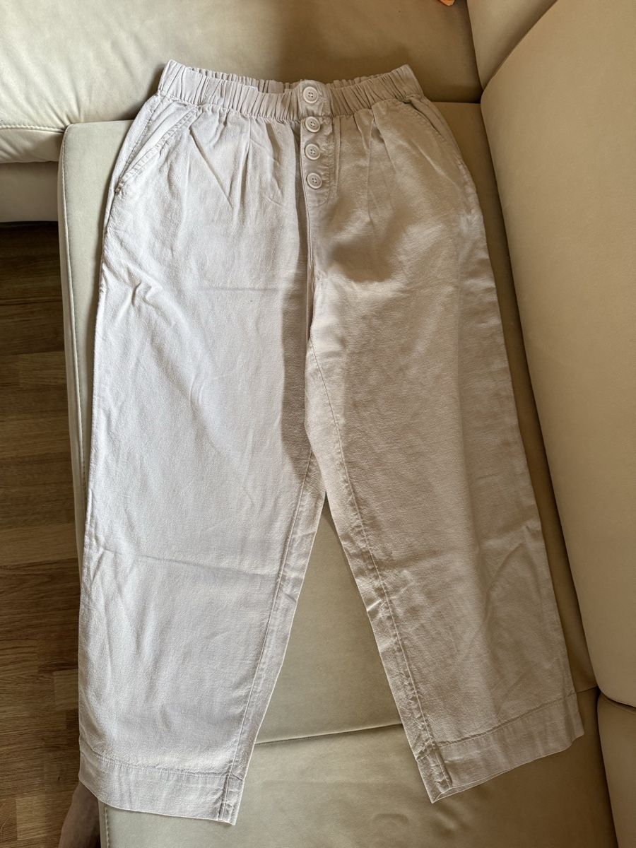 Lots de vêtements: Damen Sommerhosen Grösse 38 – D'occasion à Braunwald par Noveredo 1