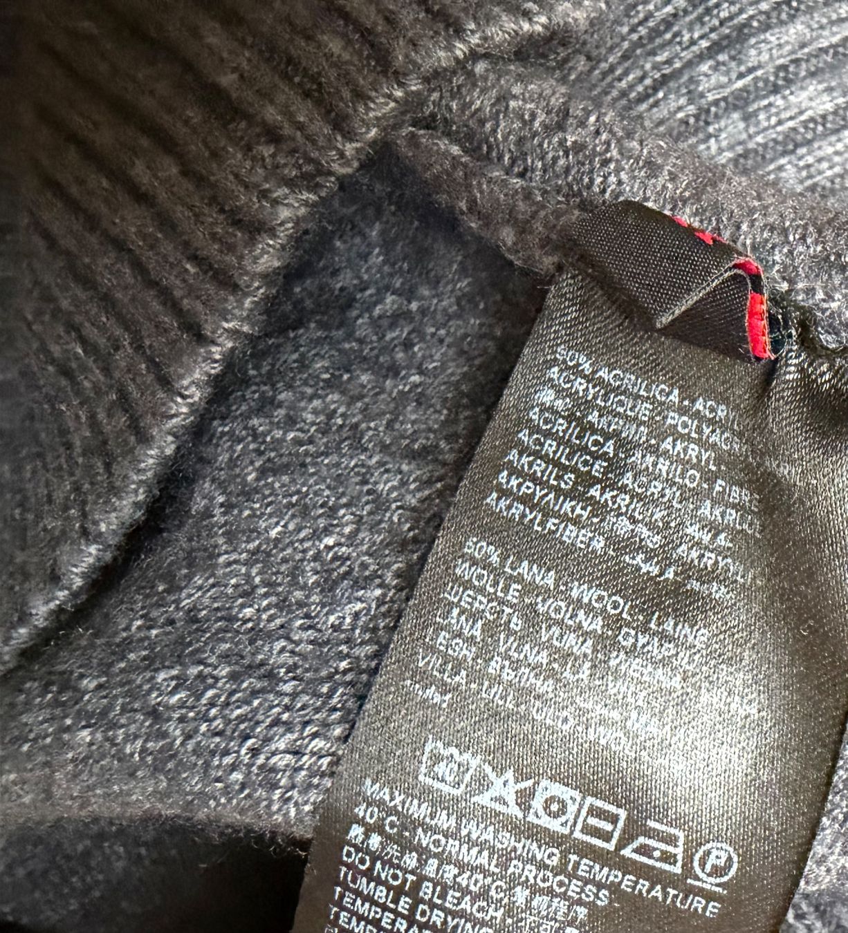 Stefanel Pullover & Sweatshirts: Stefanel Wolle Pullover Gr.S/M – Gebraucht aus Unterägeri von Jutka_04 3