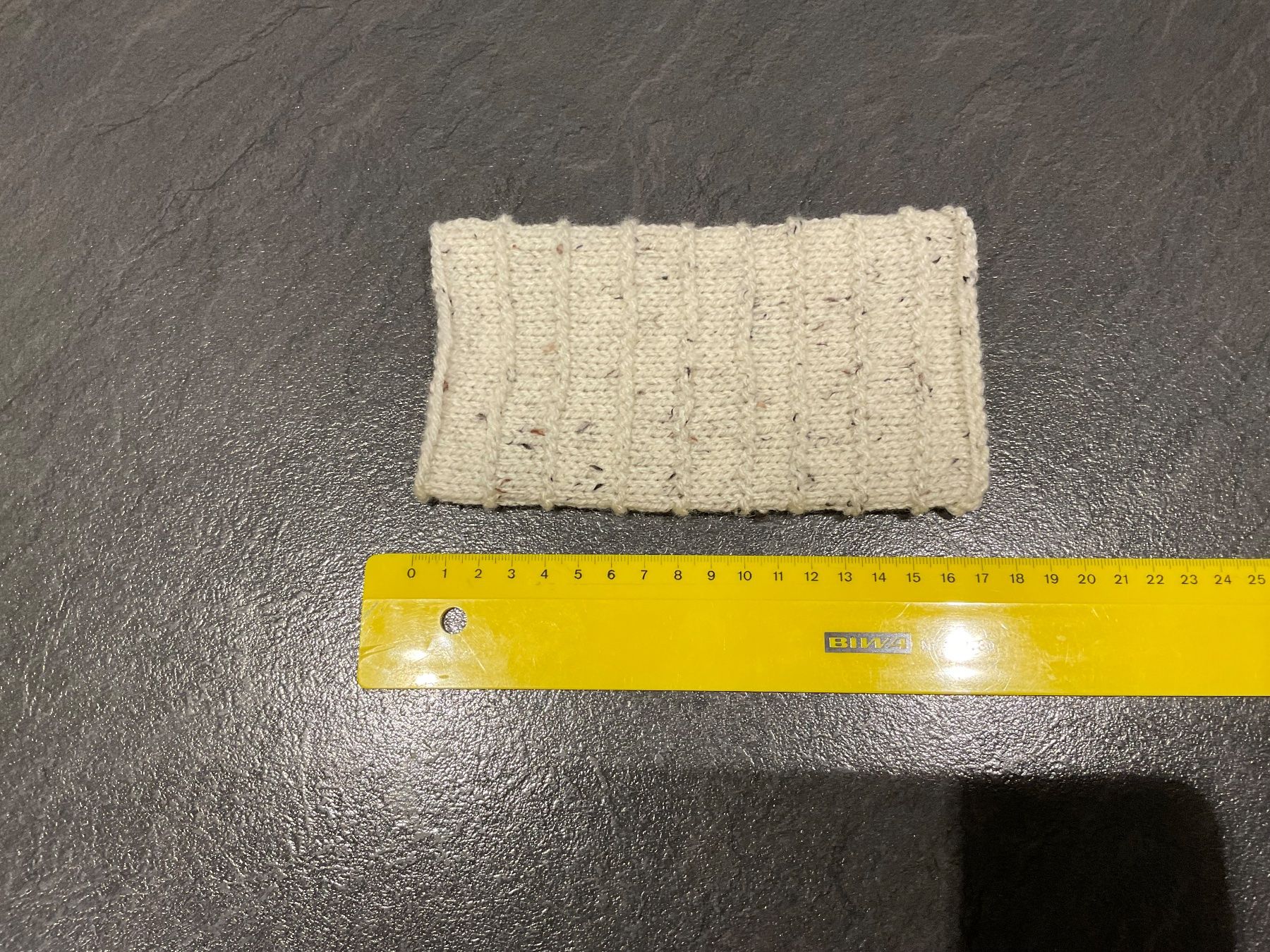 Guanti & manicotti: Handgestrickte Pulswärmer Amedisli – Nuovo (secondo la descrizione) da Wetzikon ZH venduto da FeeF 1