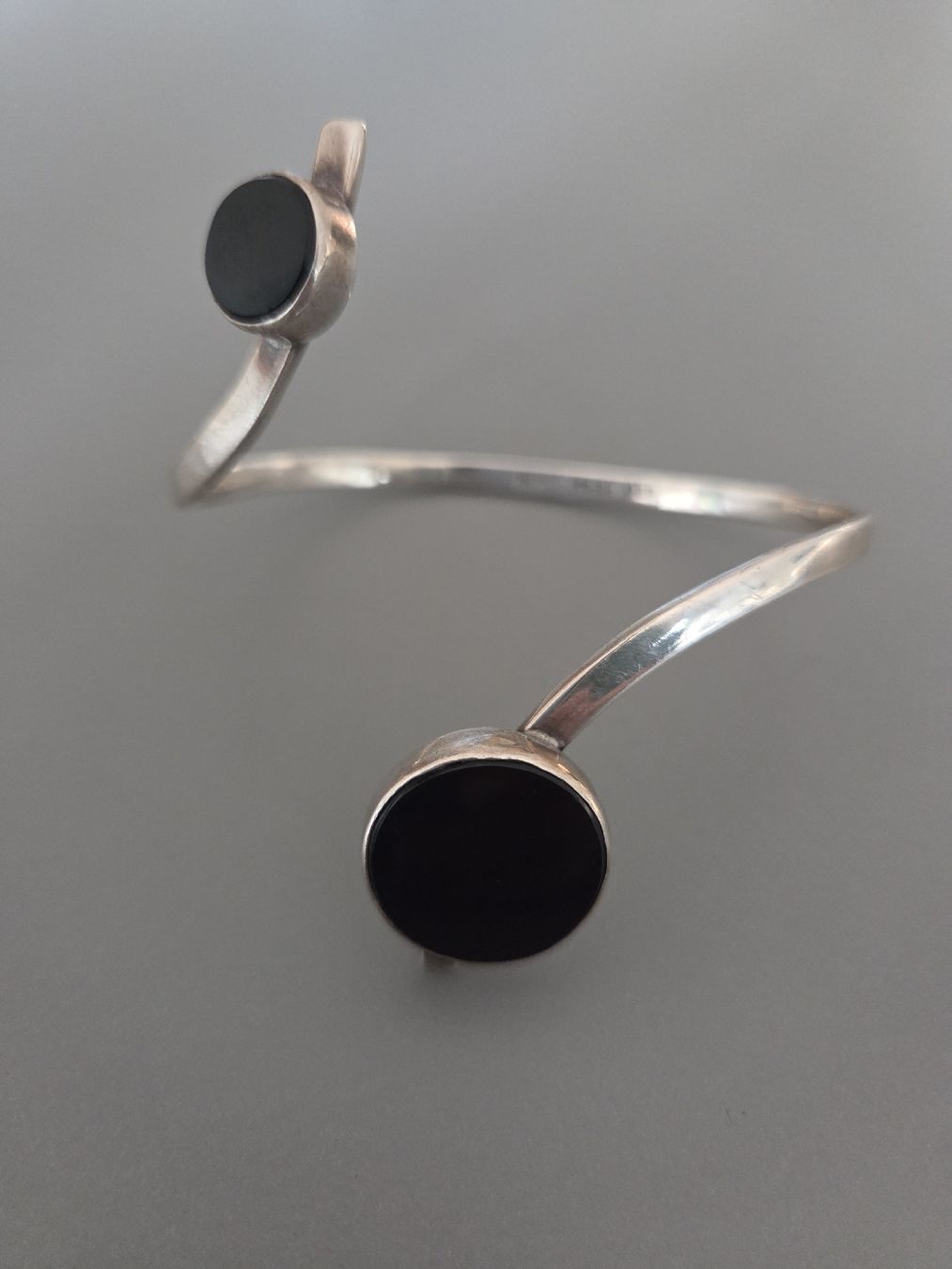 Bracciali & Braccialetti: Armreif Silber 925 – Usato da Hünenberg See venduto da Atsemet