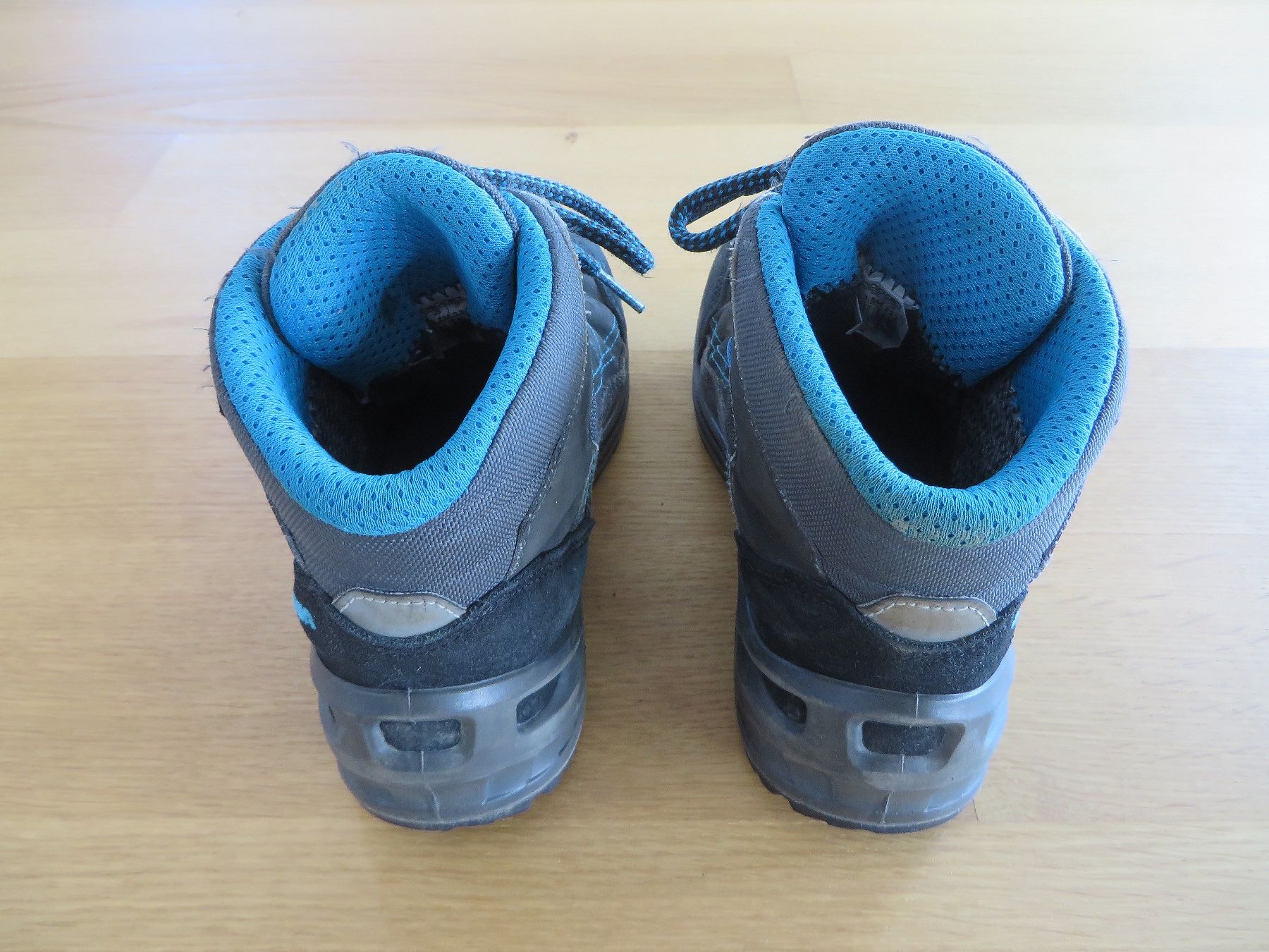 Lowa Scarpe da uomo: Wanderschuhe Lowa Gr. 35 – Usato da Rombach venduto da flor58 3