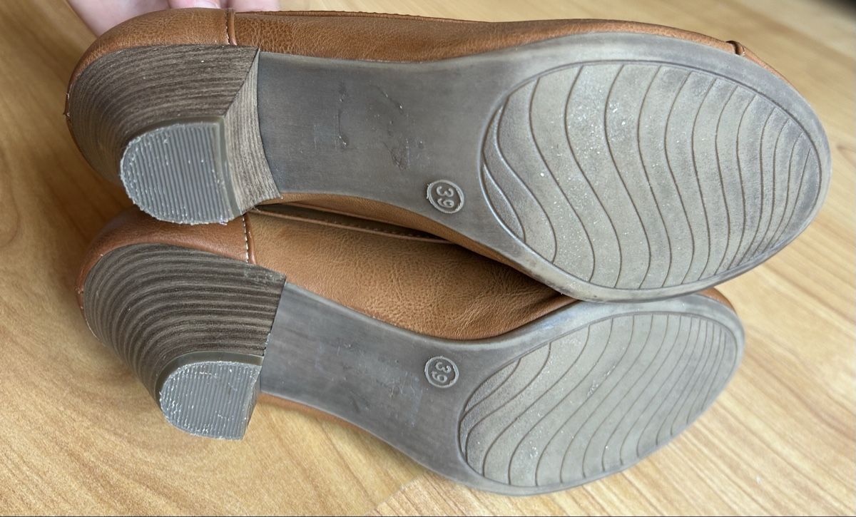 Damenschuhe: Carina Pumps braun – Gebraucht aus Linden von stuckijana 3
