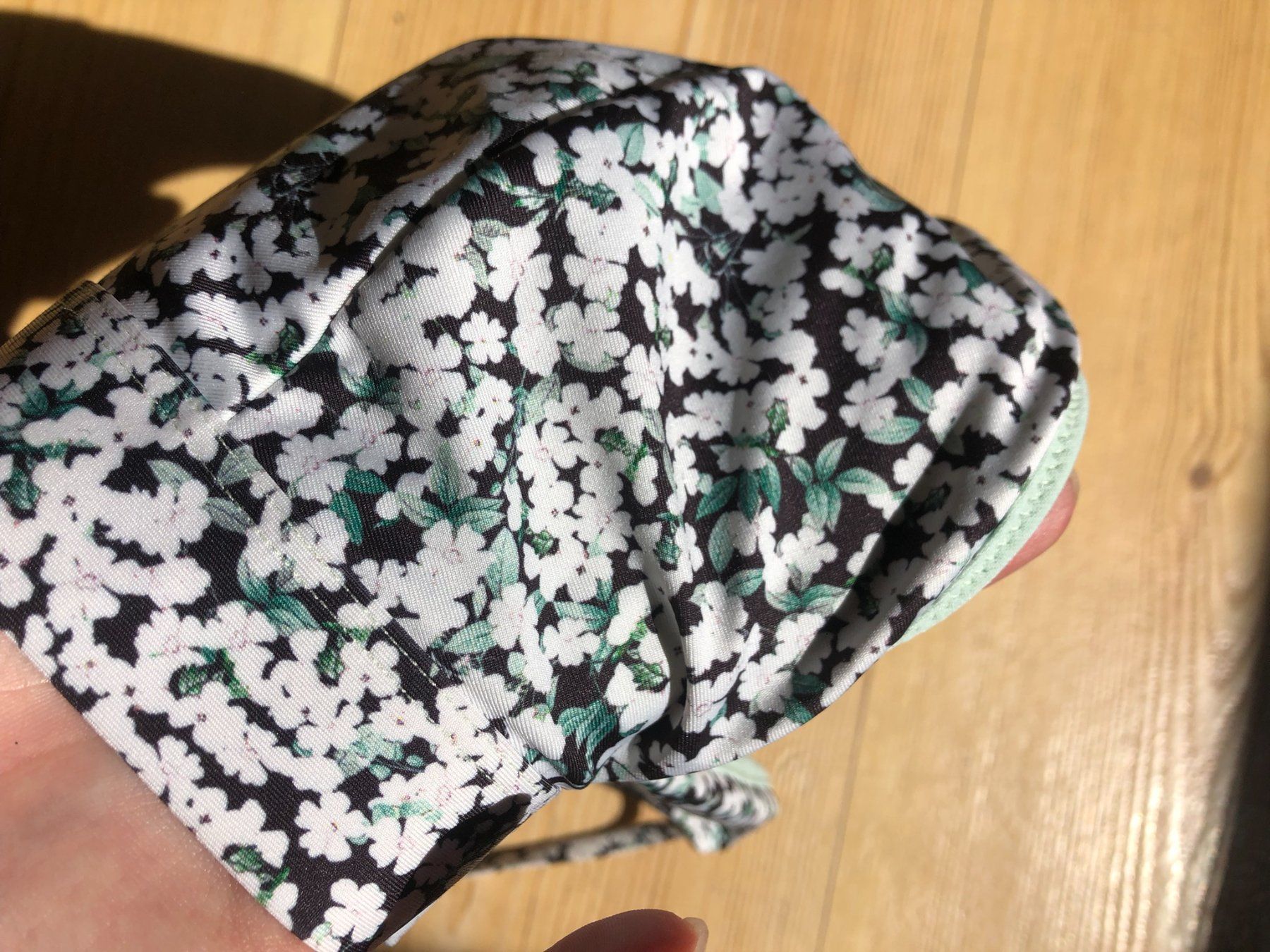 H&M Costumi da bagno & Bikini: Haut de maillot de bain fleuri – Usato da Bulle venduto da sop_ct6x 3