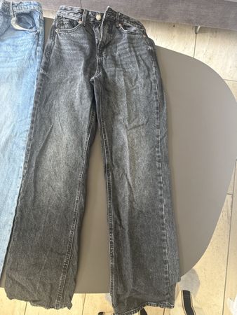Damen Jeans Stradivarius Grau Grösse 34 guter Zustand