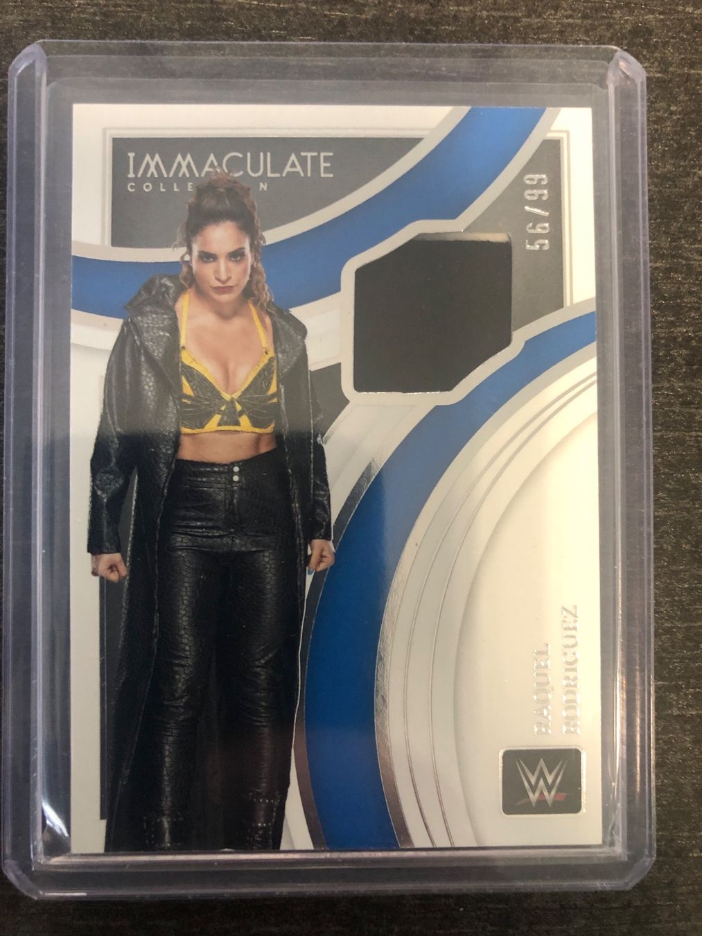 Panini Carte collezionabili: Panini Immaculate WWE Raquel Rodriguez Patch 56/99 – Usato da Wangenried venduto da Garagara