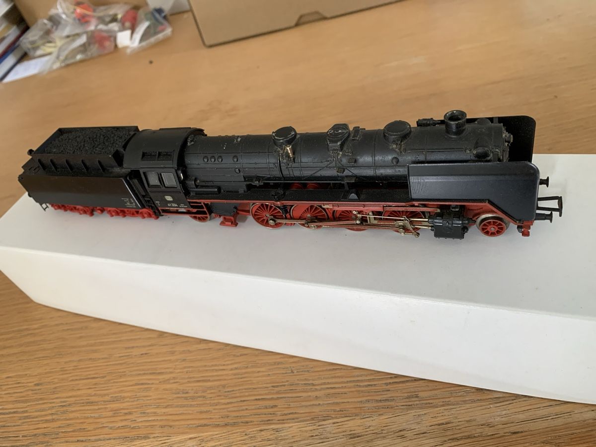 Märklin Modellini di ferrovie: Märklin AC Digital, Br.41 334,DB, Bö19 – Usato da Winden venduto da EmilNeu 3