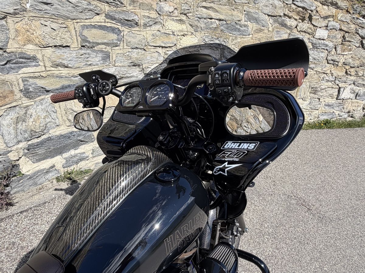 Harley-Davidson Touring: Harley-Davidson Road Glide ST 117 Performance Bagger – Usato da Produit (Leytron) venduto da chr_kf8l 4