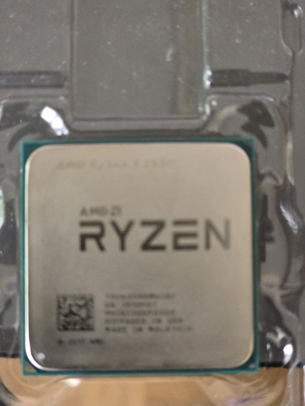 Amd Componenti elettronici: CPU AMD Rizen 5 2600 – Nuovo (secondo la descrizione) da Grosswangen venduto da Bitubo