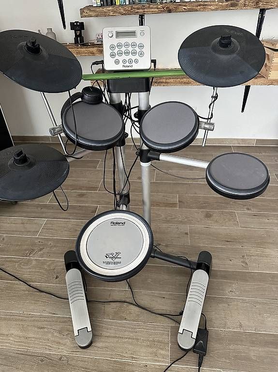 Strumenti musicali: Elektroschlagzeug Roland – Usato da Reichenburg venduto da Roxy002 1