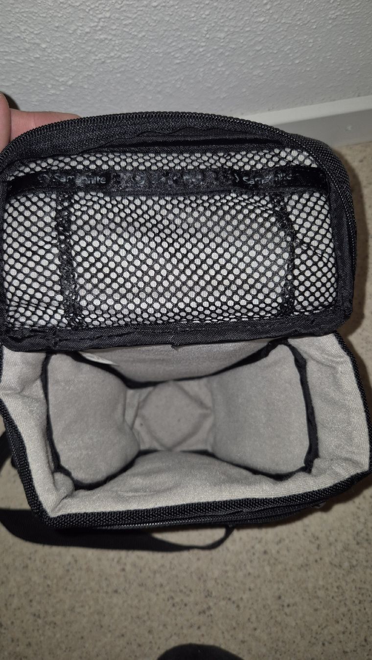 Samsonite Borse: Samsonite DF 72 Colt Kameratasche – Usato da Buchs AG venduto da EasyPeasy 3