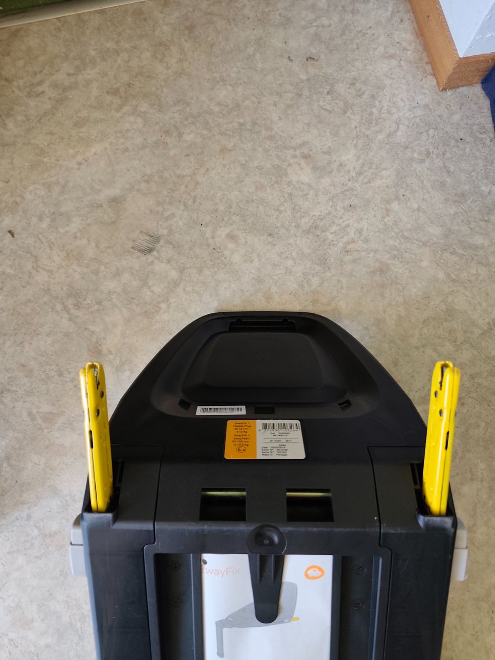 Maxi-Cosi Auto-Kindersitze: Maxi-Cosi 2wayFix Isofix Station – Gebraucht aus Endingen von Ferguson83 5