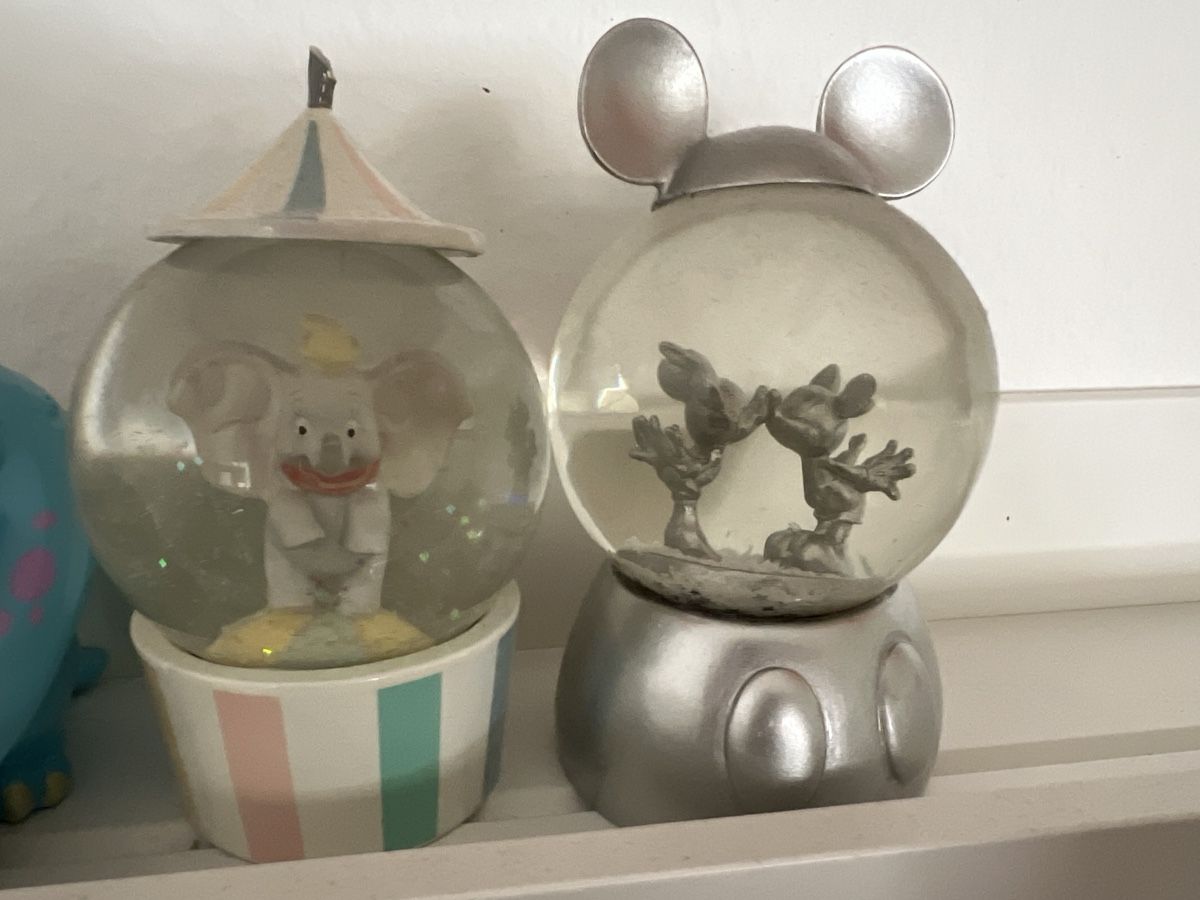 Disney Tutte le decorazioni: Walt Disney Schneekugeln Set – Usato da Allschwil venduto da Collector.Shop.Swizz 3