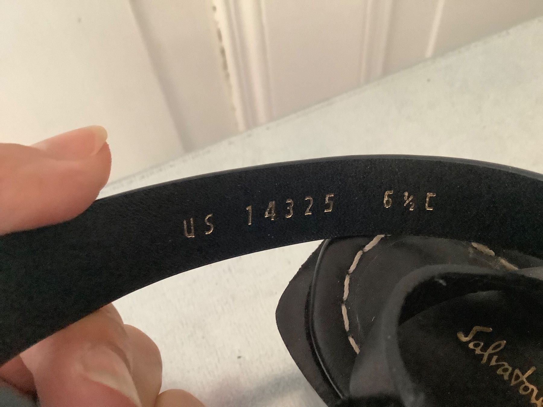 Salvatore Ferragamo Scarpe da donna: Salvatore Ferragamo Sandalen – Usato da schaffhausen venduto da Chiquimiki 2