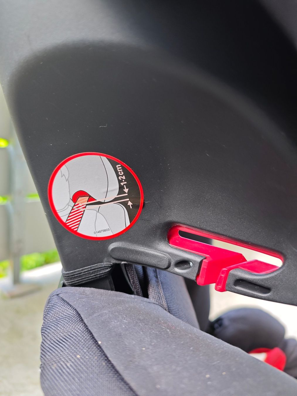 Maxi-Cosi Seggiolini per auto: Maxi-Cosi Autokindersitz – Usato da Russikon venduto da ANJAZZ 6