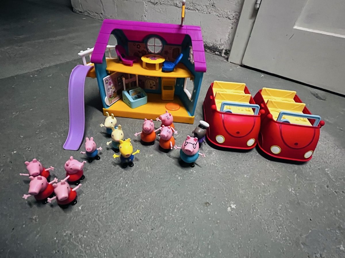Giocattoli: Grosses Peppa Wutz Spielset – Usato da Erstfeld venduto da Anitaeli