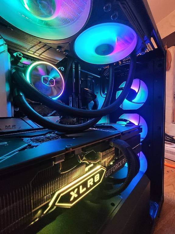PCs: Ordinateur gaming  – Gebraucht aus Autavaux von ala_8kdc