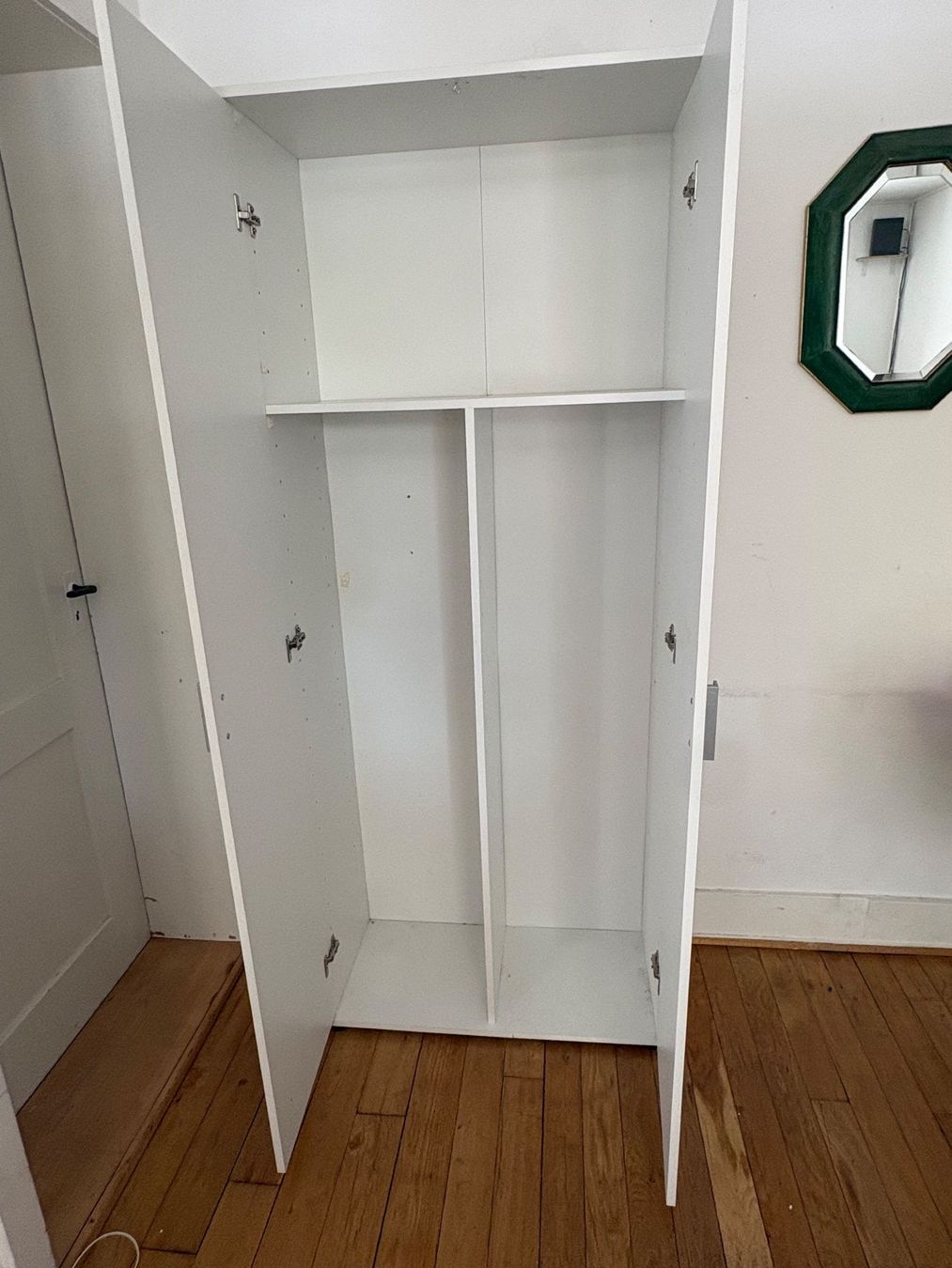 Armadi: Schrank weiss – Usato da Winterthur venduto da she22i 3