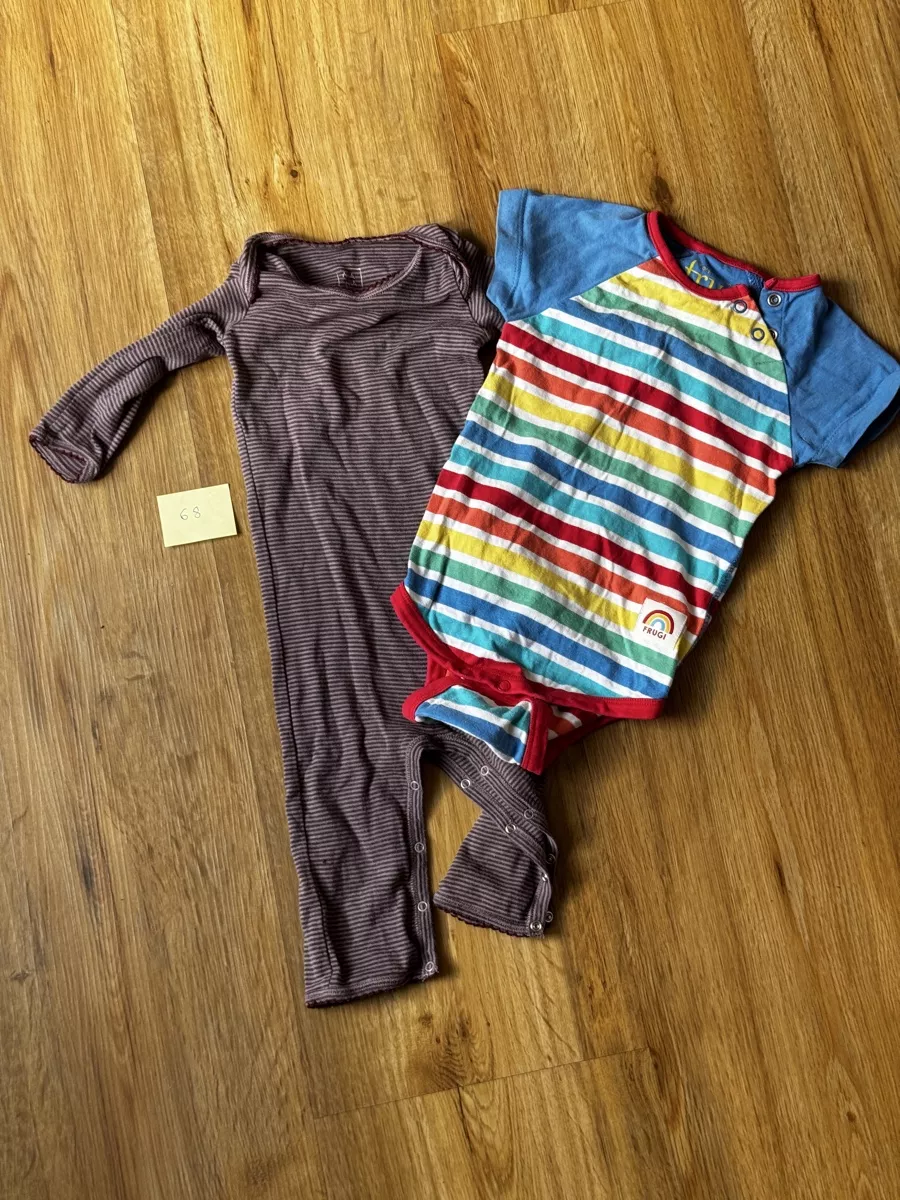 Lotti & Set di vestiti: Zwei Bodys Grösse 68 – Usato da Basel venduto da spassbremse