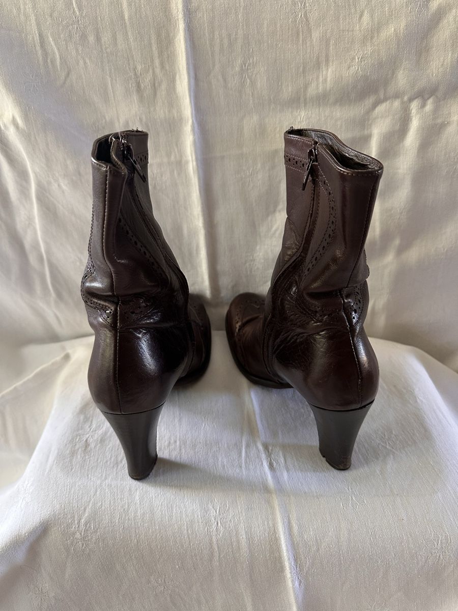 Max Mara Damenschuhe: Max Mara Stivaletten – Gebraucht aus Stabio von MAARINAA 2