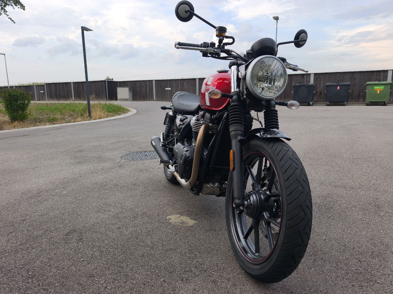 Triumph Strasse: Triumph Street Twin 900 – Gebraucht aus Waltenschwil von pat_mck8 6