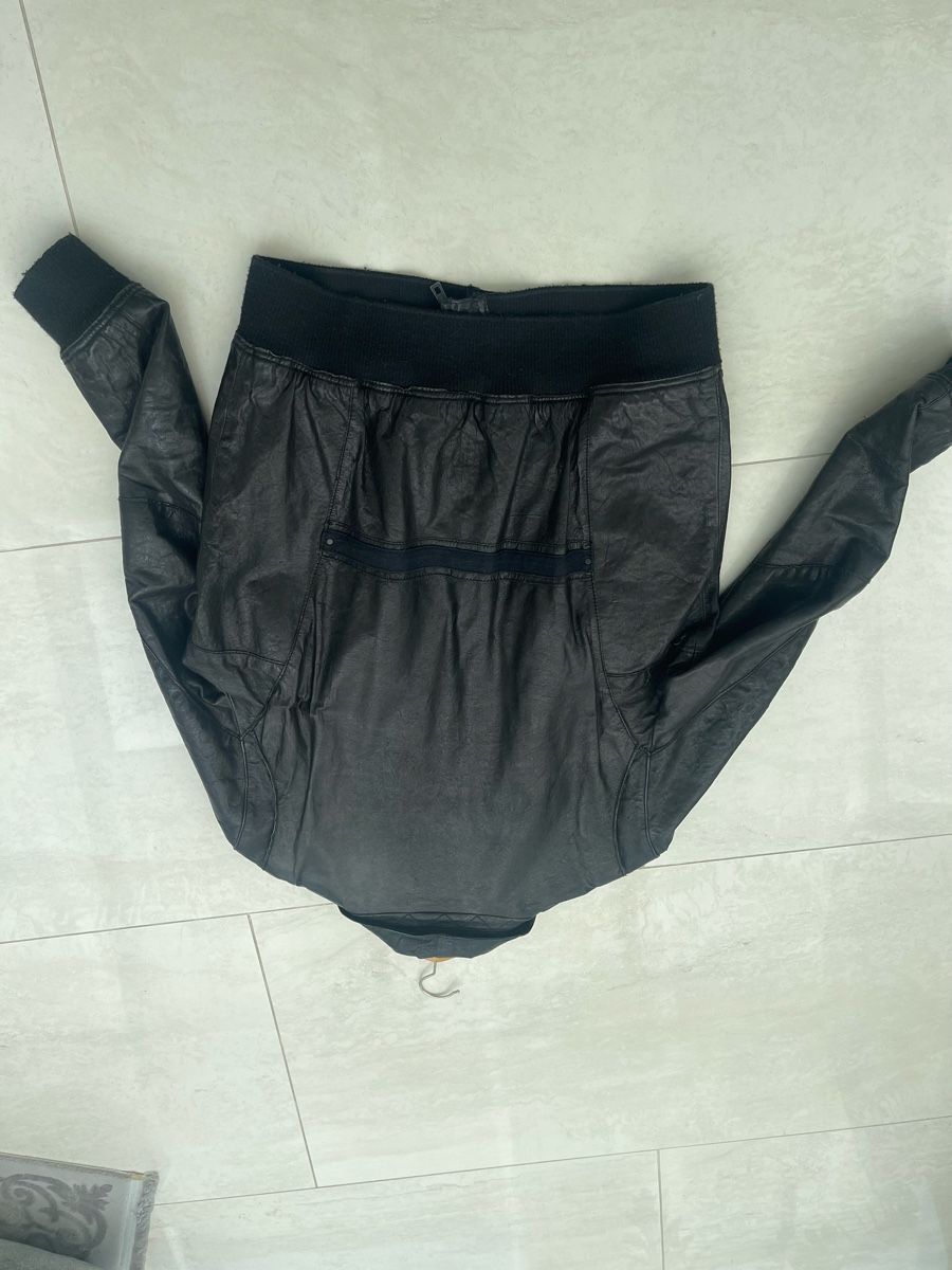 Navyboot Giacche: Navyboot Lederjacke "Swiss Parachutist" SC84 Grösse 56 - – Usato da Weisslingen venduto da Spiegelbild0 4