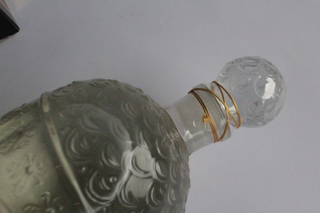 Guerlain Profumi & Eau de Toilette: GUERLAIN Eau de Cologne Impériale 500 ml – Usato da Vandoeuvres venduto da Dom-Tom 2