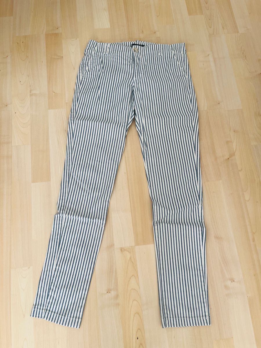 Jeans: Nadelstreifen Jeans - Grösse XS – Gebraucht aus St. Gallen von BikeladyShop 1