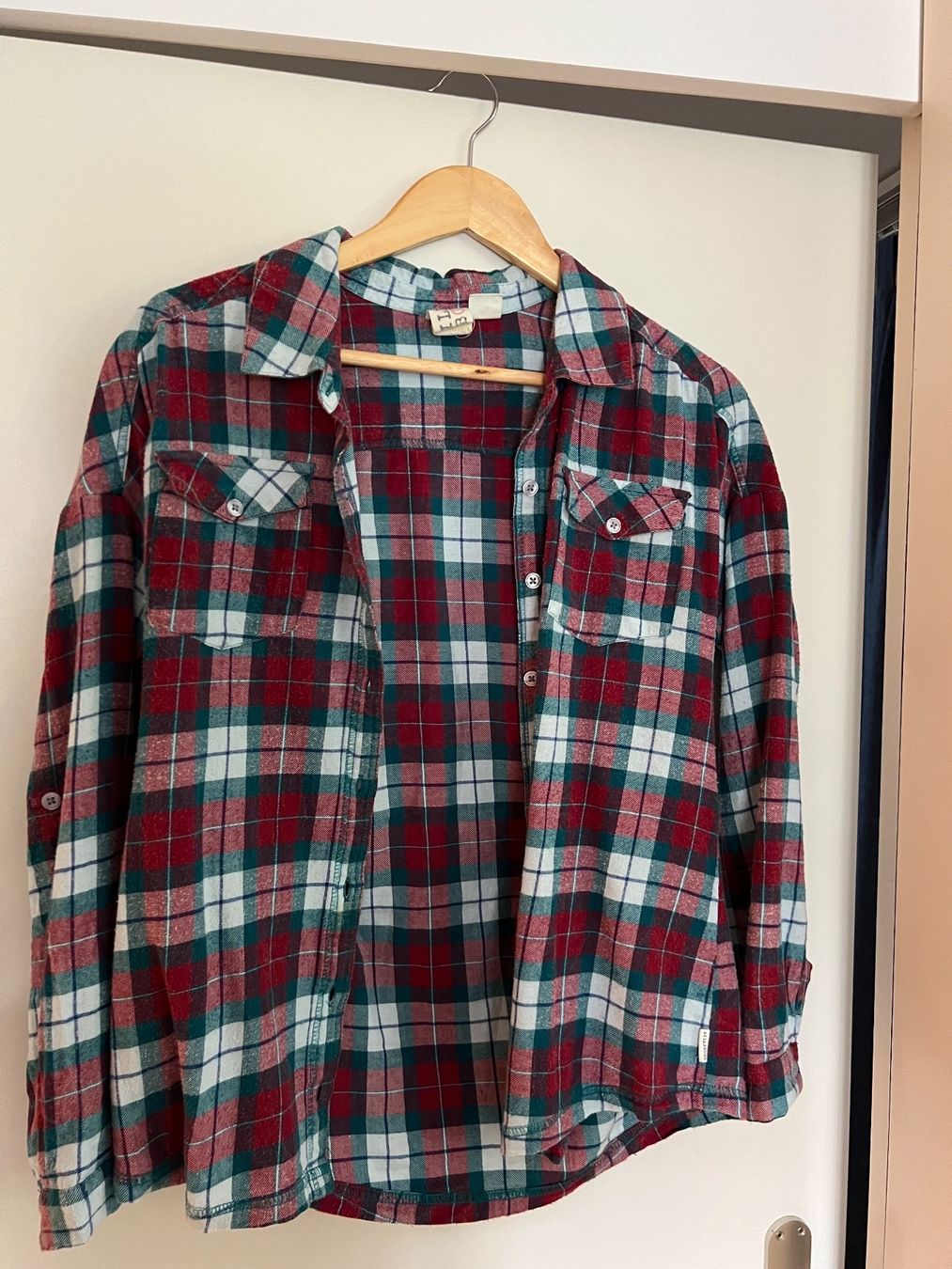 Billabong Camicette: Damen Billabong Hemd Grösse S – Usato da Herisau venduto da weltebummler