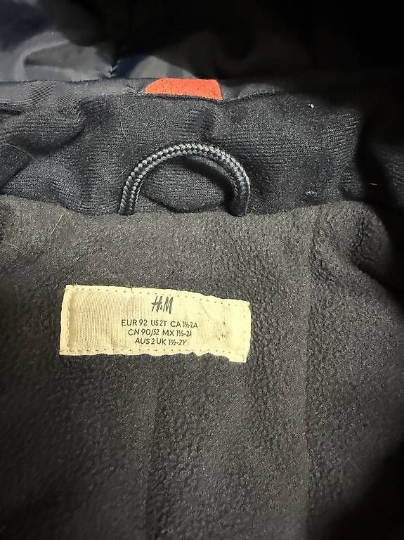 Jacken & Mäntel: 2x winter jacket – Gebraucht aus Zürich von mat_5l7y 1