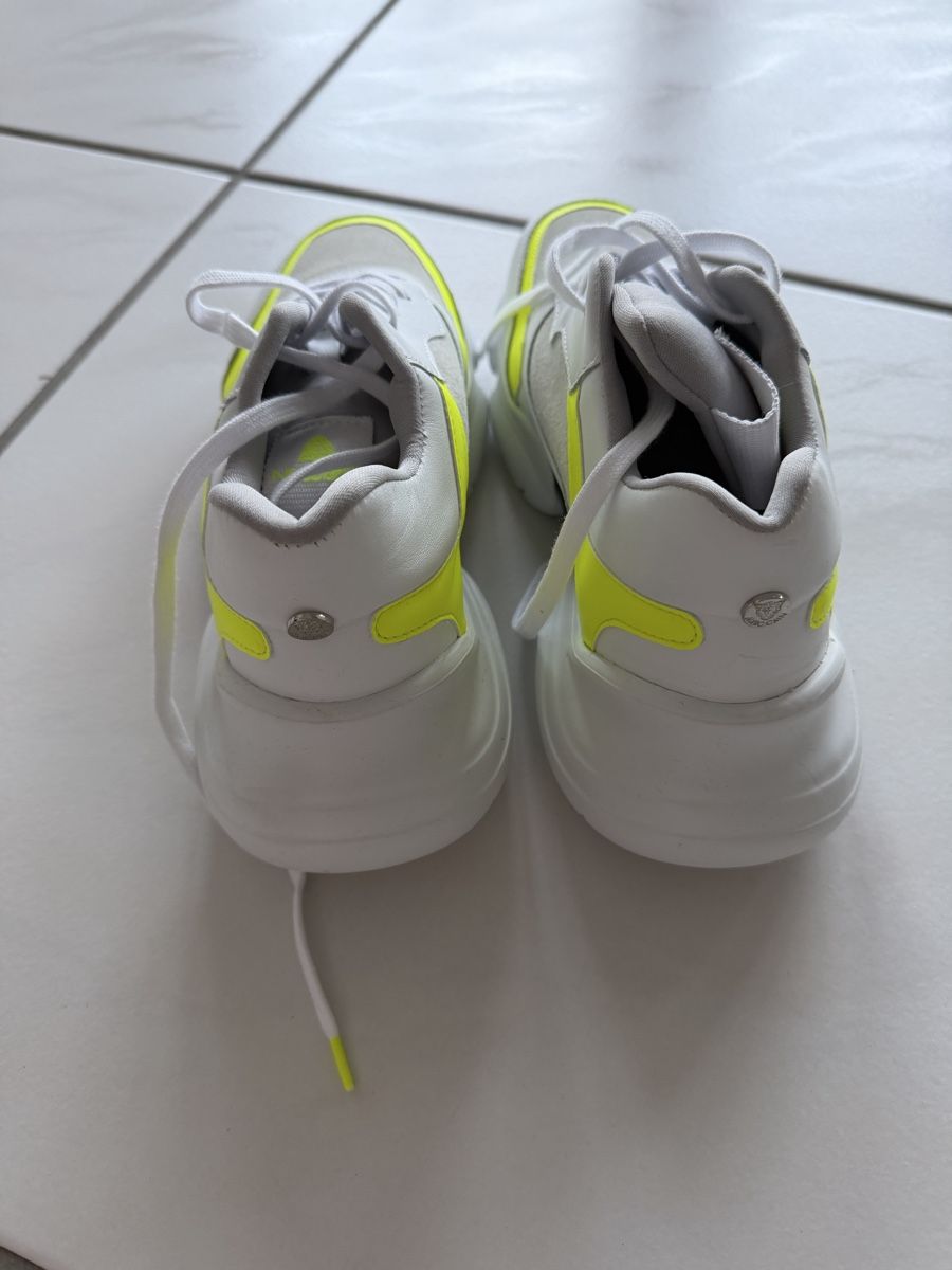 Marc Cain Scarpe da donna: Neue Sneakers von Marc Cain in 38 – Nuovo (secondo la descrizione) da Schindellegi venduto da soleya 3
