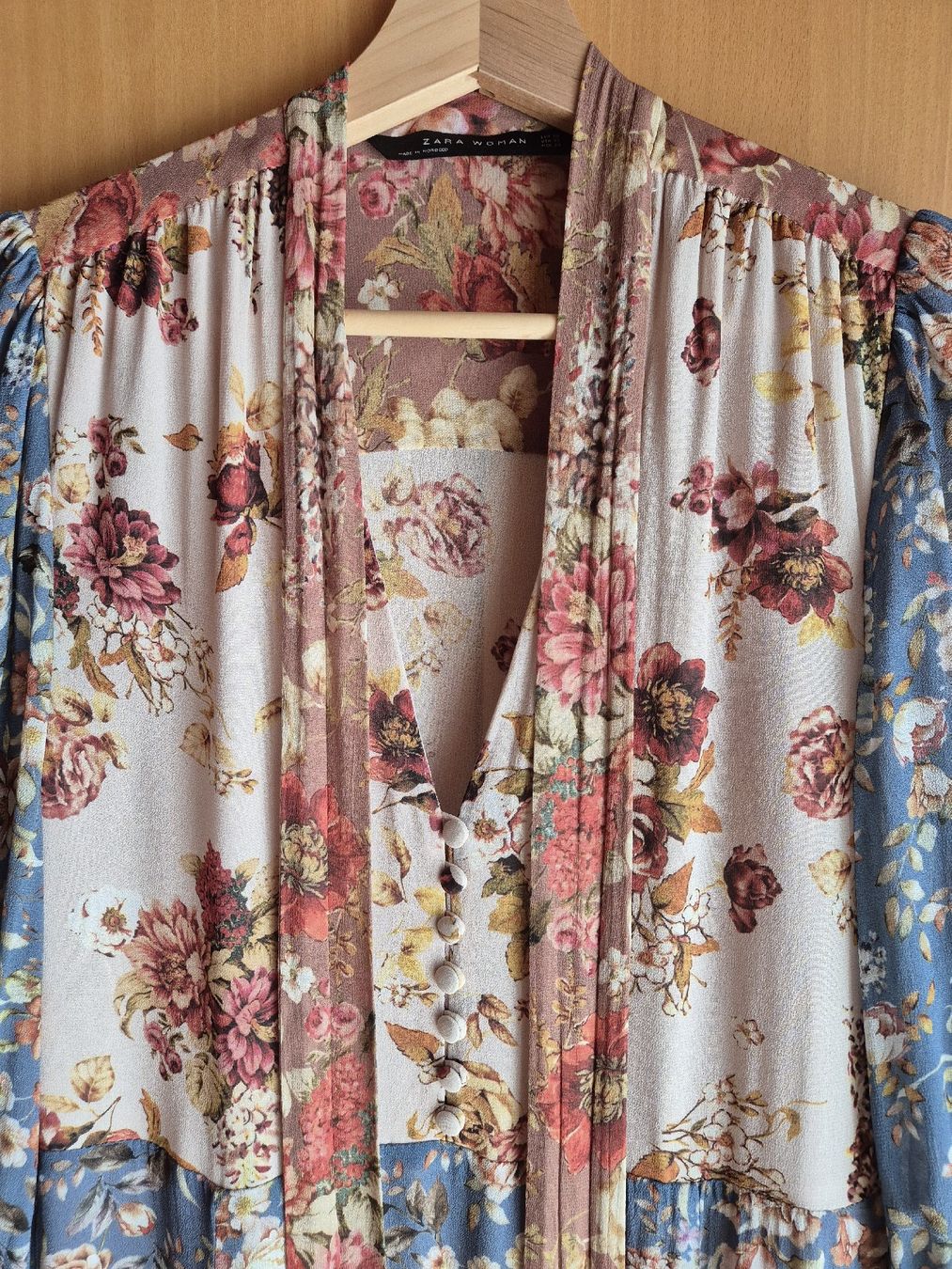 Zara Kleider: ZARA WOMAN Maxikleid mit floralem Patchwork-Muster – Neu (gemäss Beschreibung) aus Pfeffingen von Elegant_trend 3