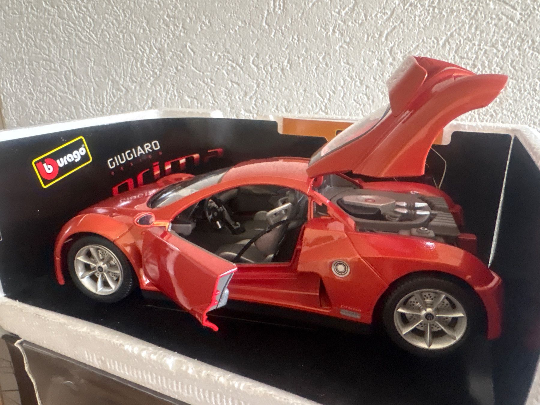 Modellini d'auto: Giugiaro Prima Concept Car Coupé 1:18 2002 – Usato da Aarwangen venduto da kah_79t5 2